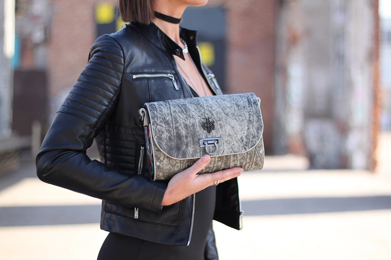 Preview of the FEIARY custom bag concept